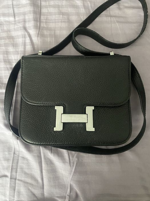 Продается сумочка в отличном состоянии под бренд