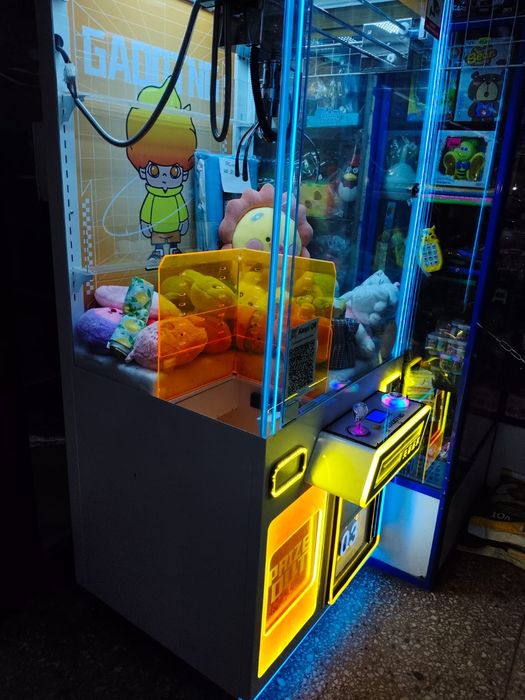 Продается аппарат игровой