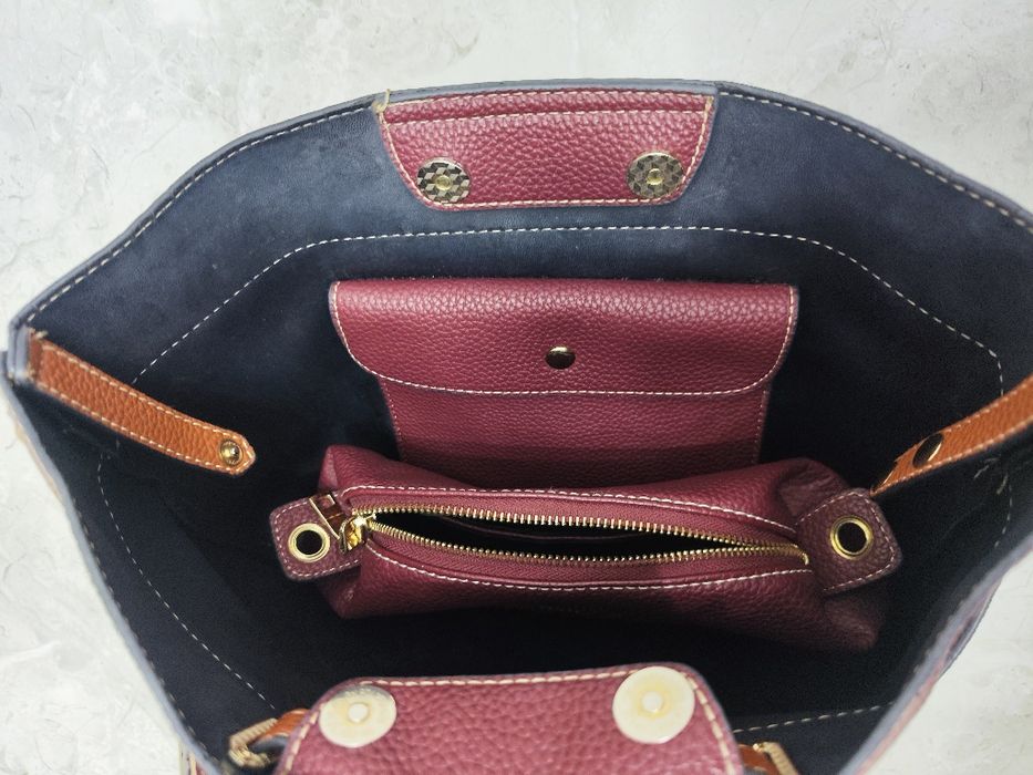 Женская сумка в отличном состояний