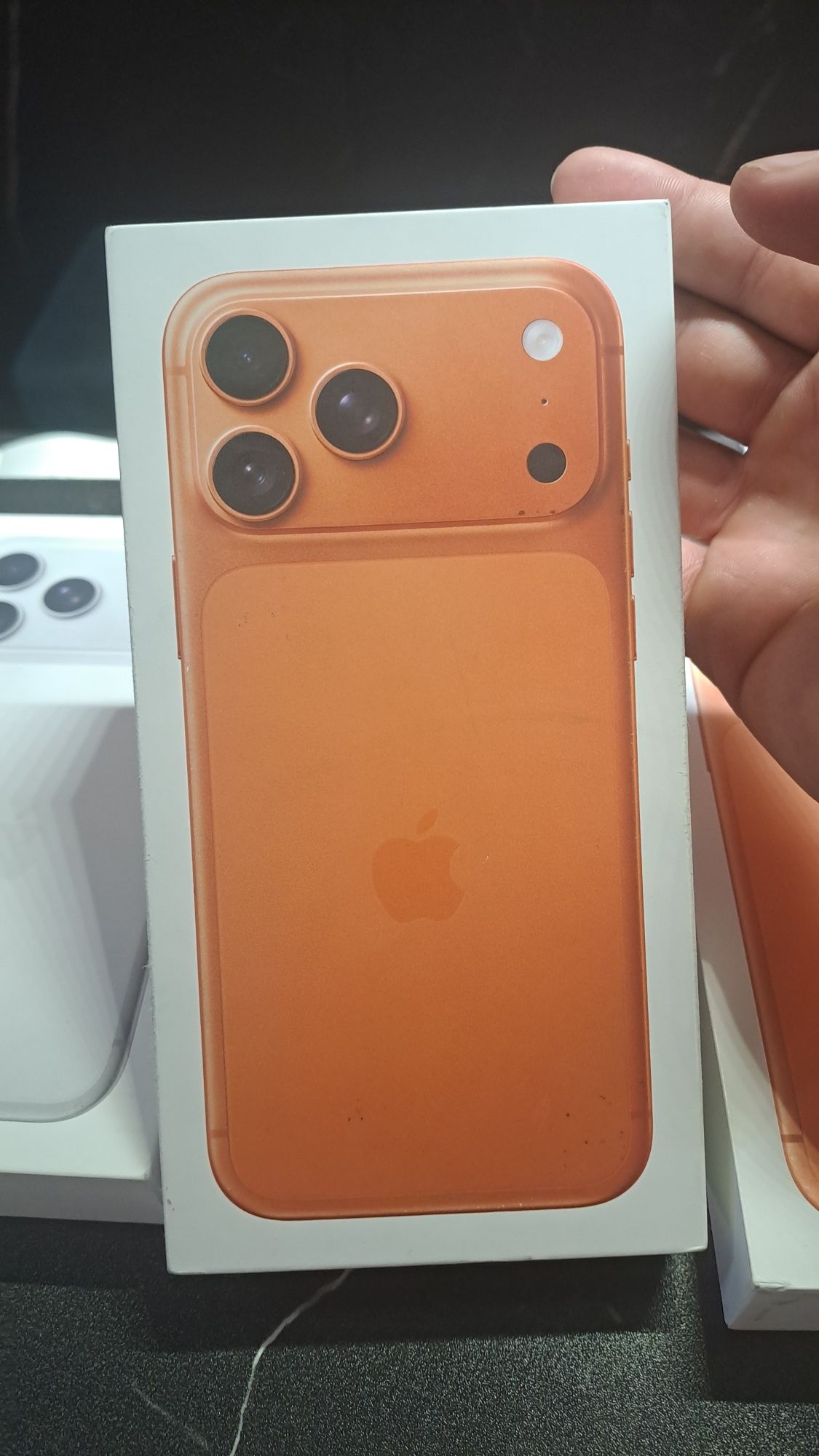 iphone 17 pro max Kaliforniya