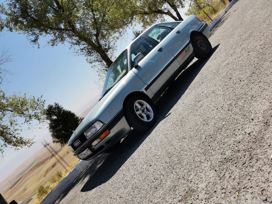 Срочно Продам Ауди 90 автомат
