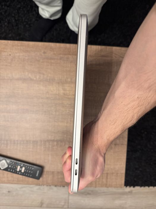 Apple MacBook Pro 16” 2019 i7 , 16gb Ram