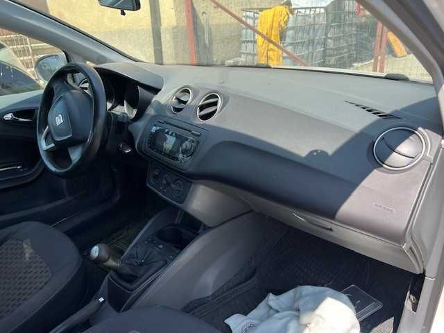 Dezmembrez Ibiza hatchback 2010,1.4 tdi 59kw,BMS,cutie JDD, alba LB9A.