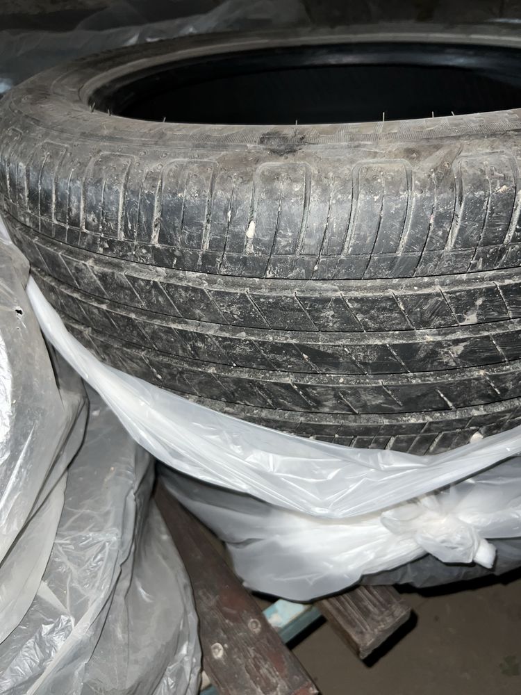 215/55 r17 состояние 99%