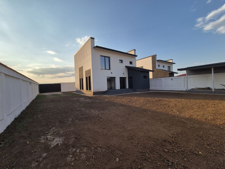 Casă de vânzare FRUMUSANI