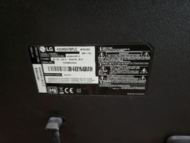 Продавам LG LED телевизор – 43 инча