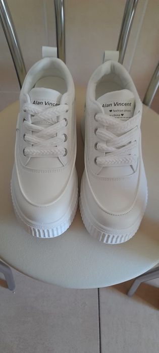 Adidasi Albi cu platforma