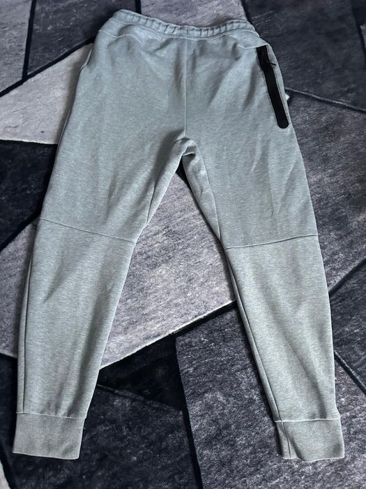 Pantaloni Nike Tech fleece Grey