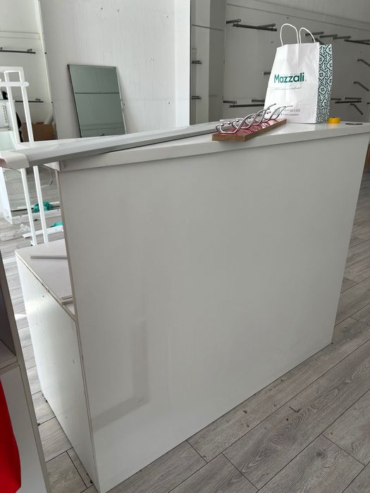 Стойка ресепшн стол мебель офис магазин