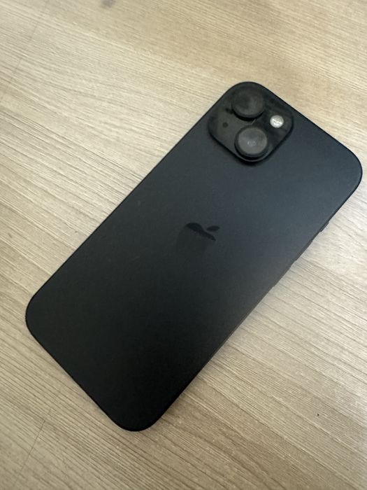 Iphone 15 128 гб хорошем состояние