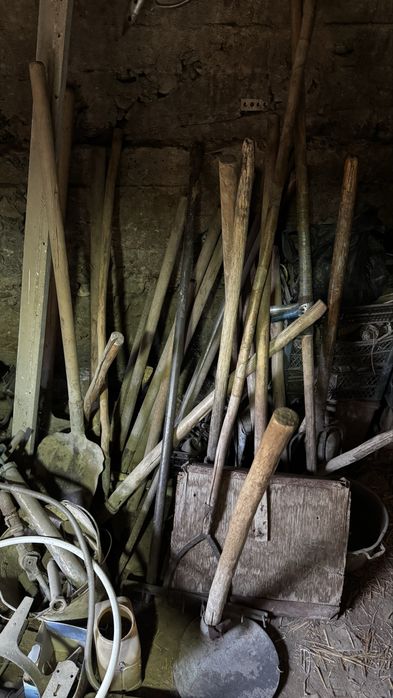 Инстарументы ссср топор лопата