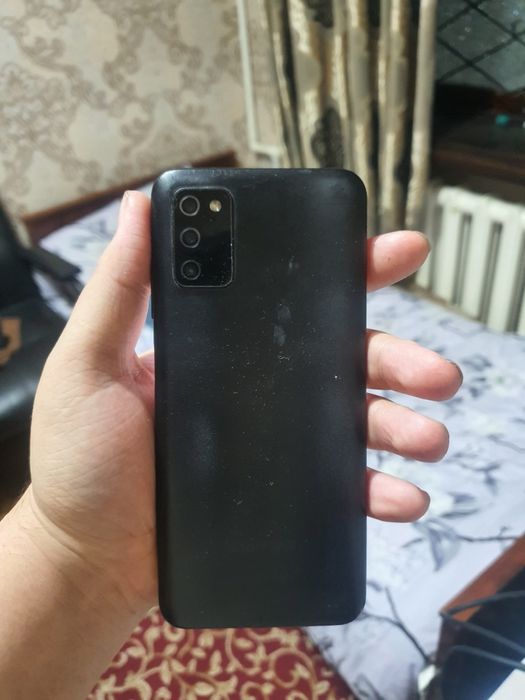 Samsung a03s sotiladi