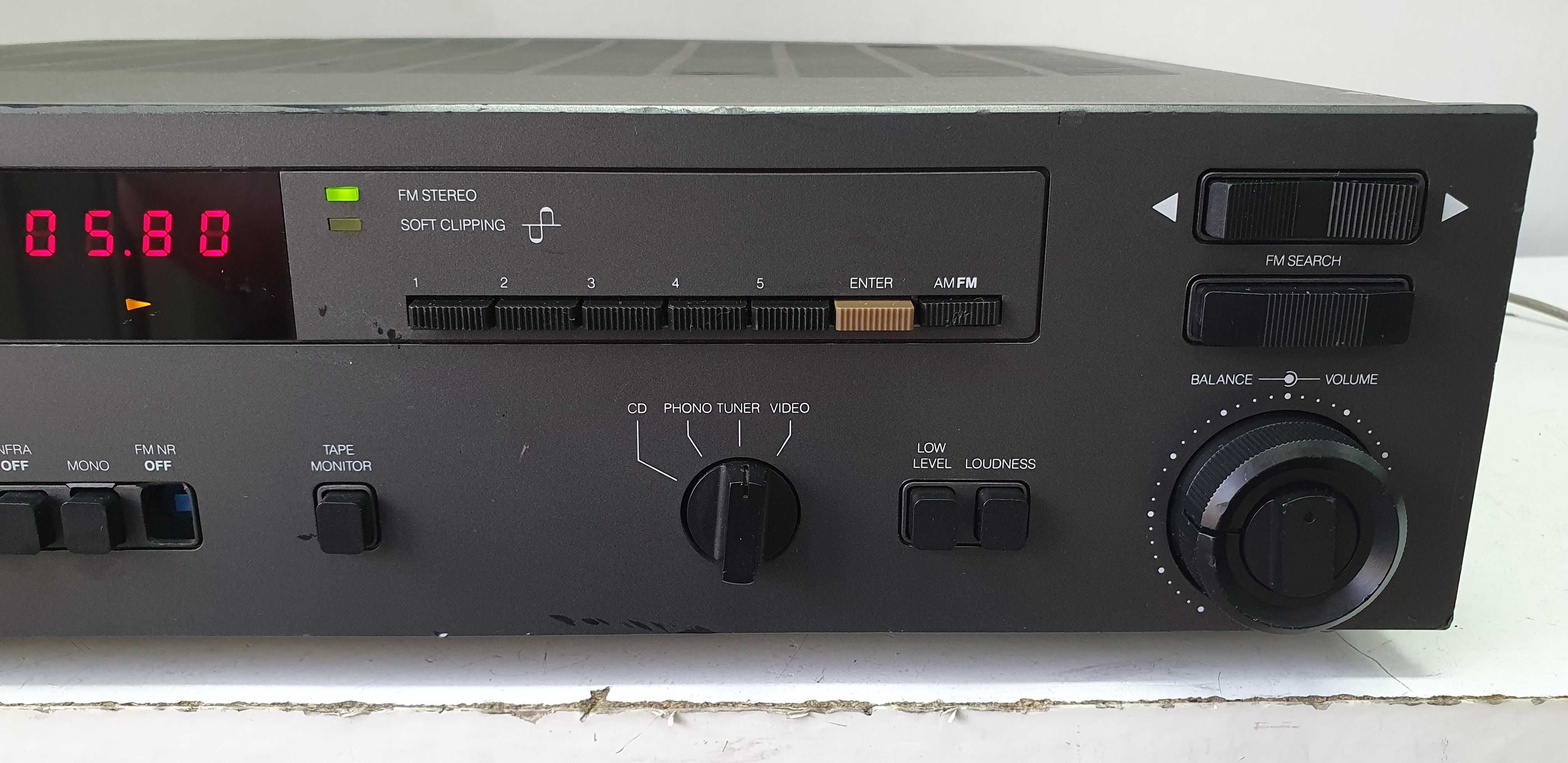 NAD 7240 PE amplificator streo statie arta muzica filme