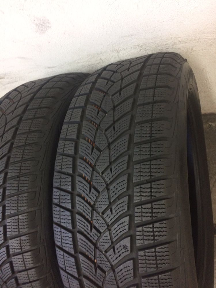 Anvelope goodyear 235/60/18