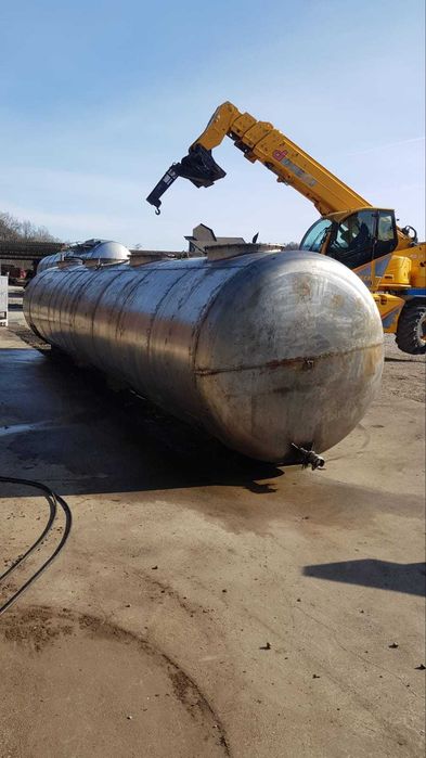 Bazin, Rezervor inox orizontal.