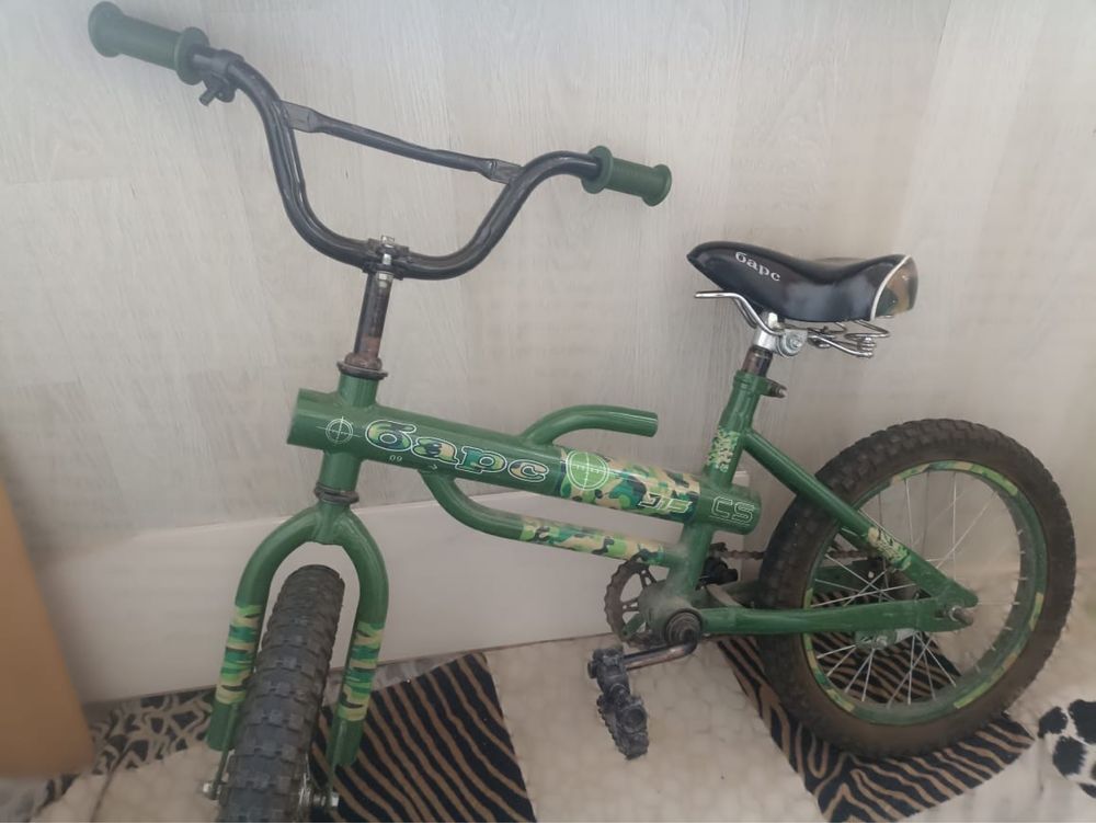 Продам детскии велосипед Барс