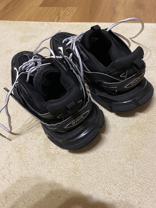 Balenciaga Track ‘Black White’