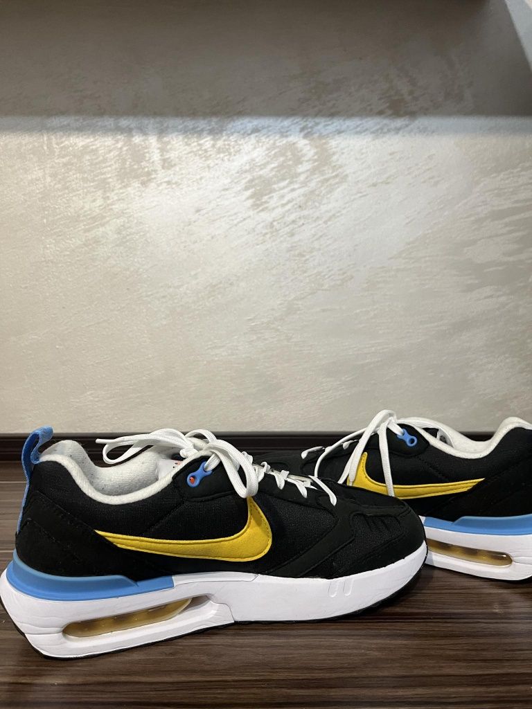 Нови дамски маратонки Nike air MAX dawn black yellow