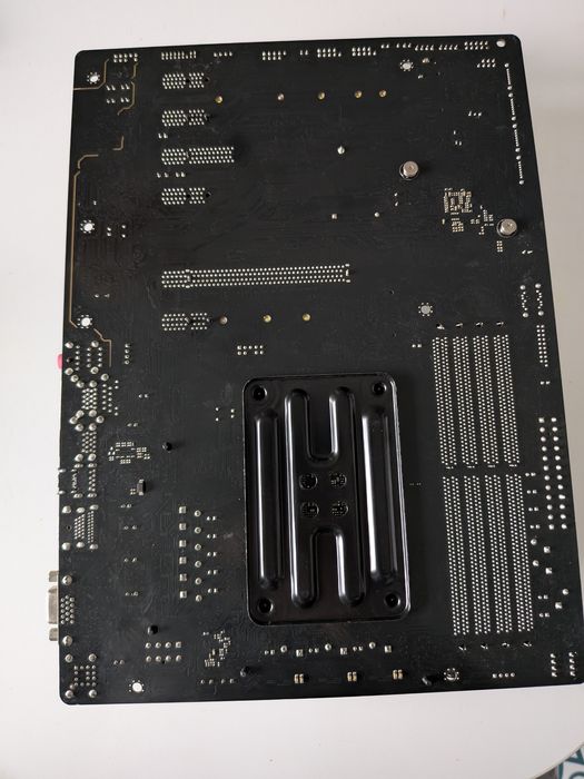 Kit placa de baza asrock b450 pro 4 + procesor ryzen 1200AF + cooler