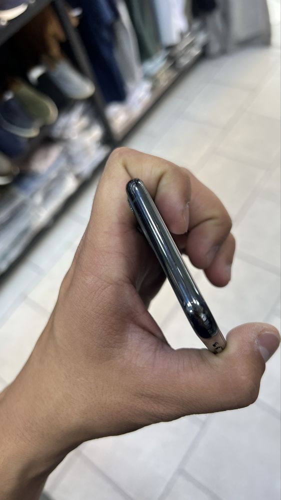 Iphone 11 pro.