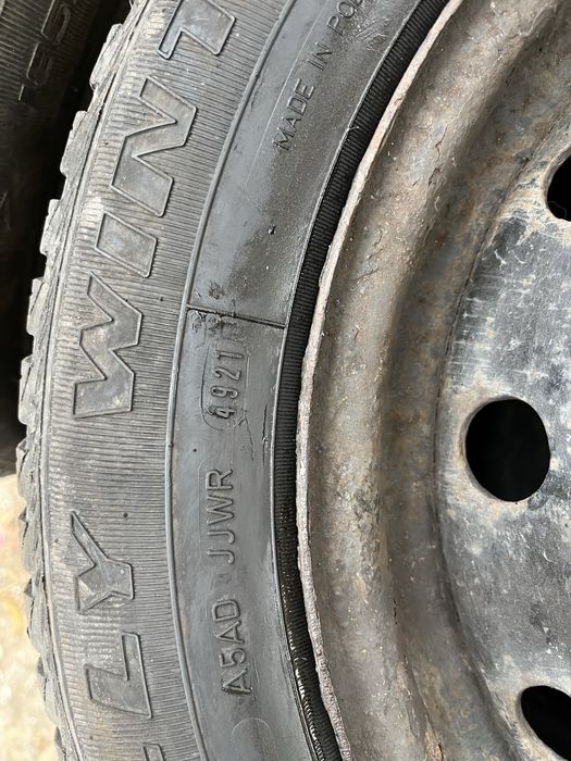 Jante logan 4x100 in dtare foarte buna cauciucurile dot 2021