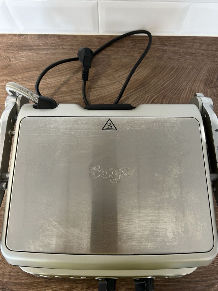 Контактен грил SAGE SGR700