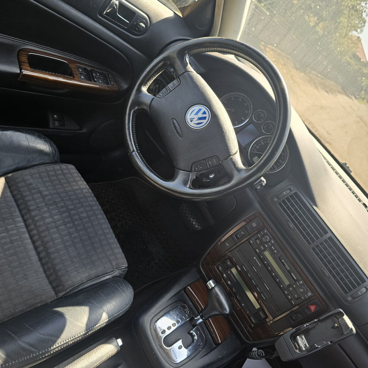 Пасат 5.5 v6 4x4 193k.s на части само