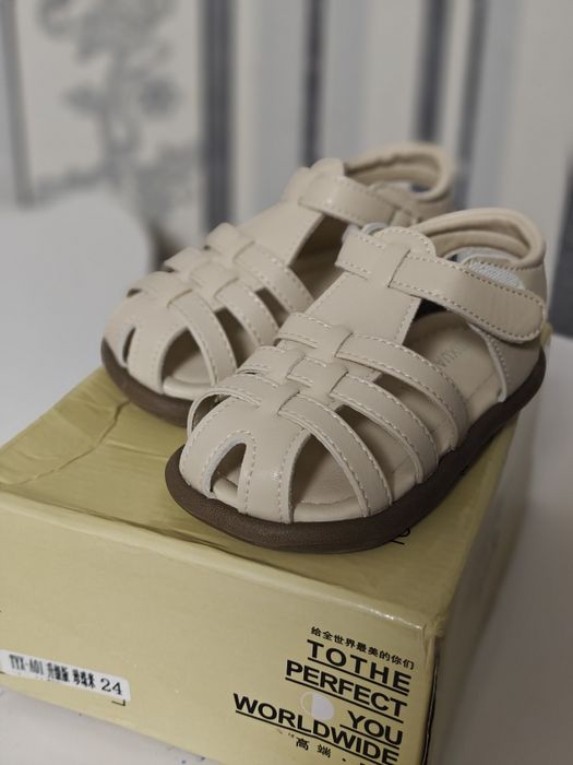 Новые красивые сандали