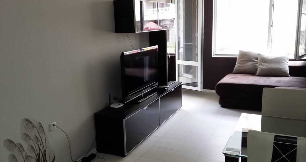 Дава се под наем Двустаен апартамент в Бургас, Зорница - 64 кв.м за 475 € - Снимка #1