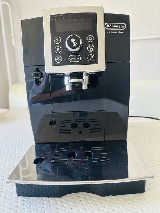 Кофемашина Delonghi