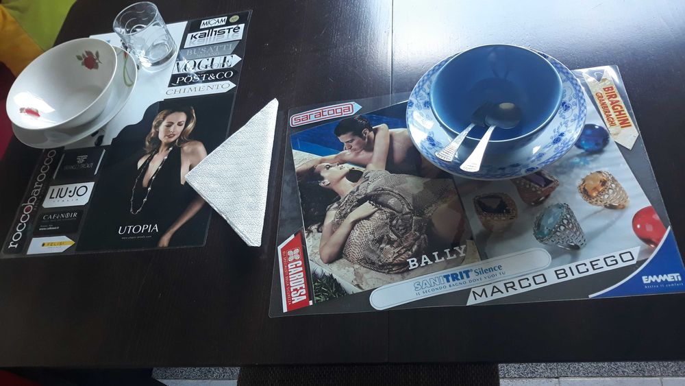 Страхотни подложки , лично и ръчно направени