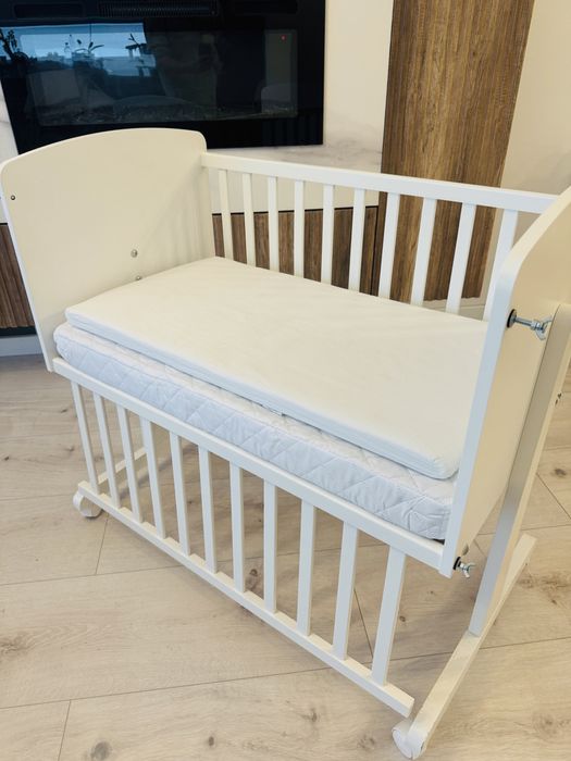 Pătuț co-sleeping alb + saltea cocos + lenjerie + set plapumă & pernă