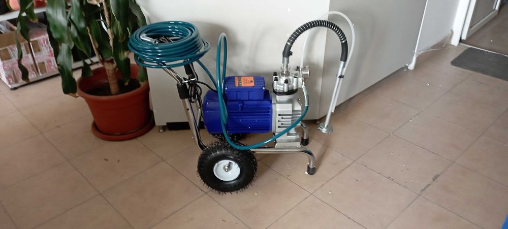 Pompa zugravit airless
