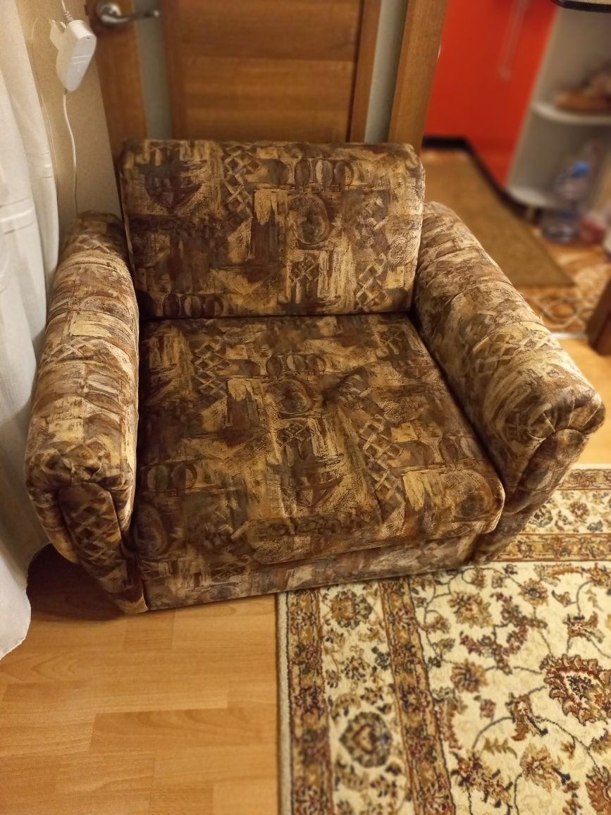 Продам чешское кресло кровать