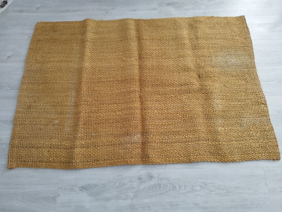Mobila Ikea si Jysk