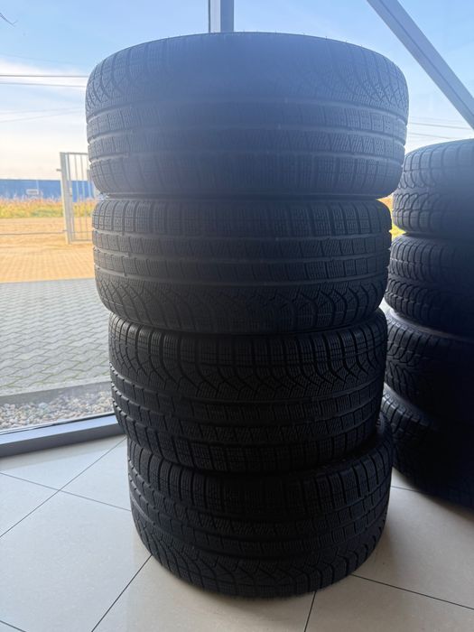 Anvelope Iarma 2 dimensiuni 285/35/21, 255/40/21 ca și noi