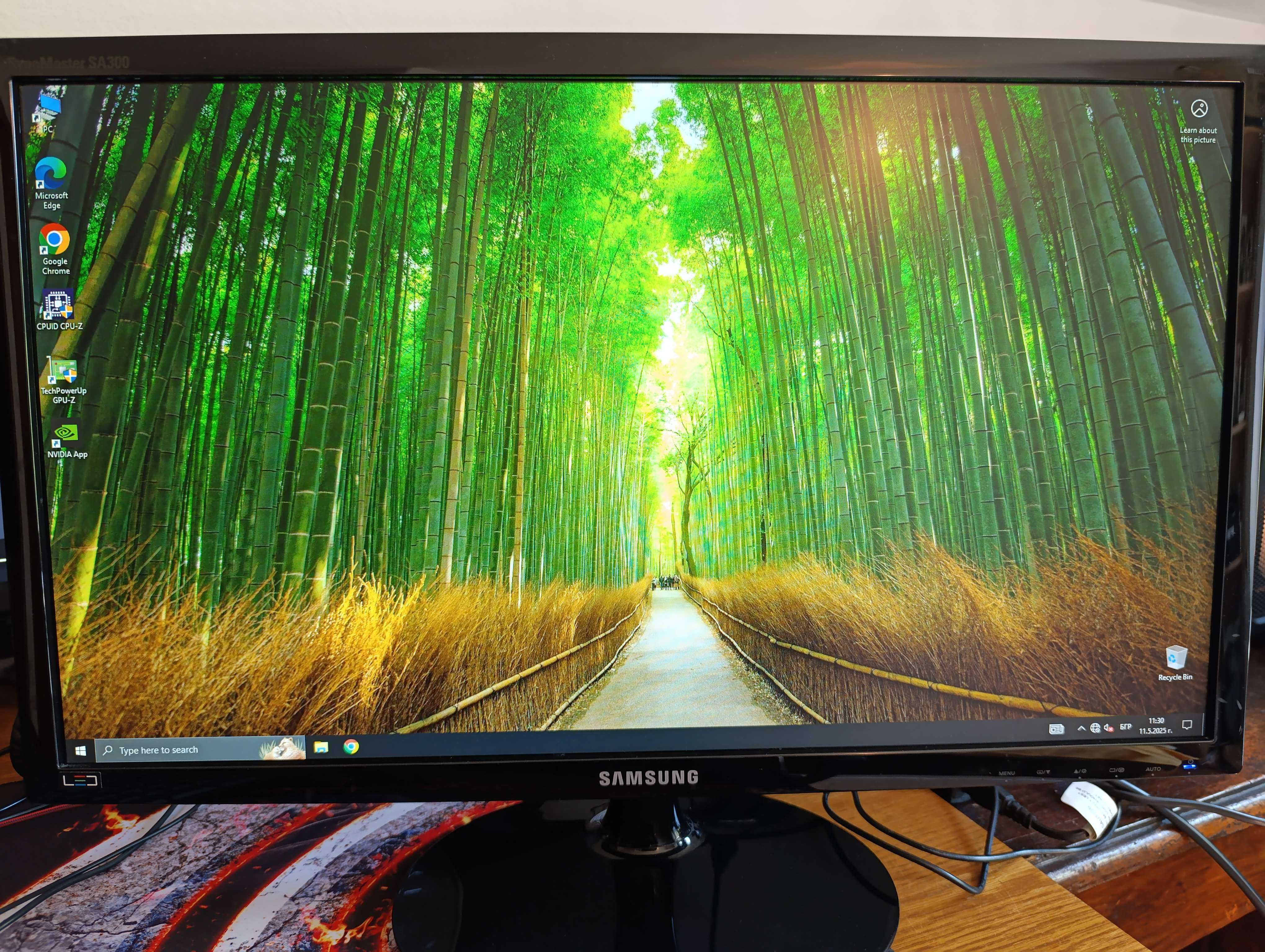 Монитор Samsung SyncMaster SA300 1080p 60hz
