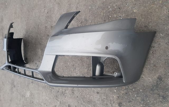 Bara fata  cu mic defect Audi A4 B8/8K (facelift)