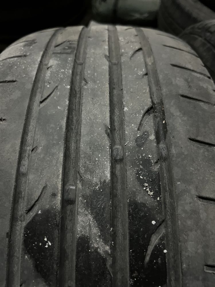 225 50 17 Bridgestone dueler