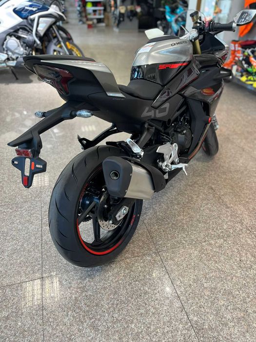 Motocicleta sport incepatori/avansati, CFMOTO 450SR ABS