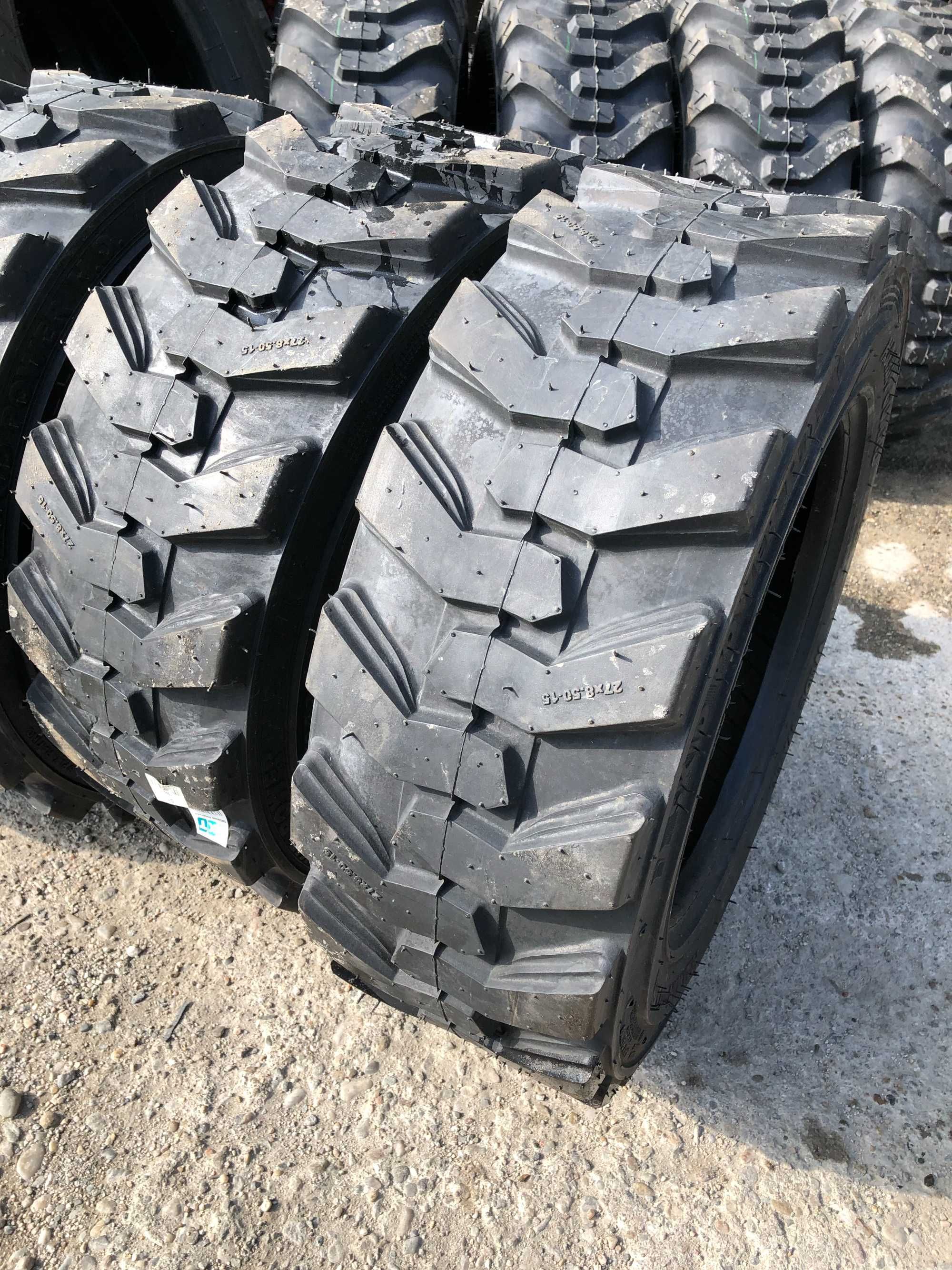 Anvelope noi 27X8.5-15 BKT cauciucuri pentru BOBCAT