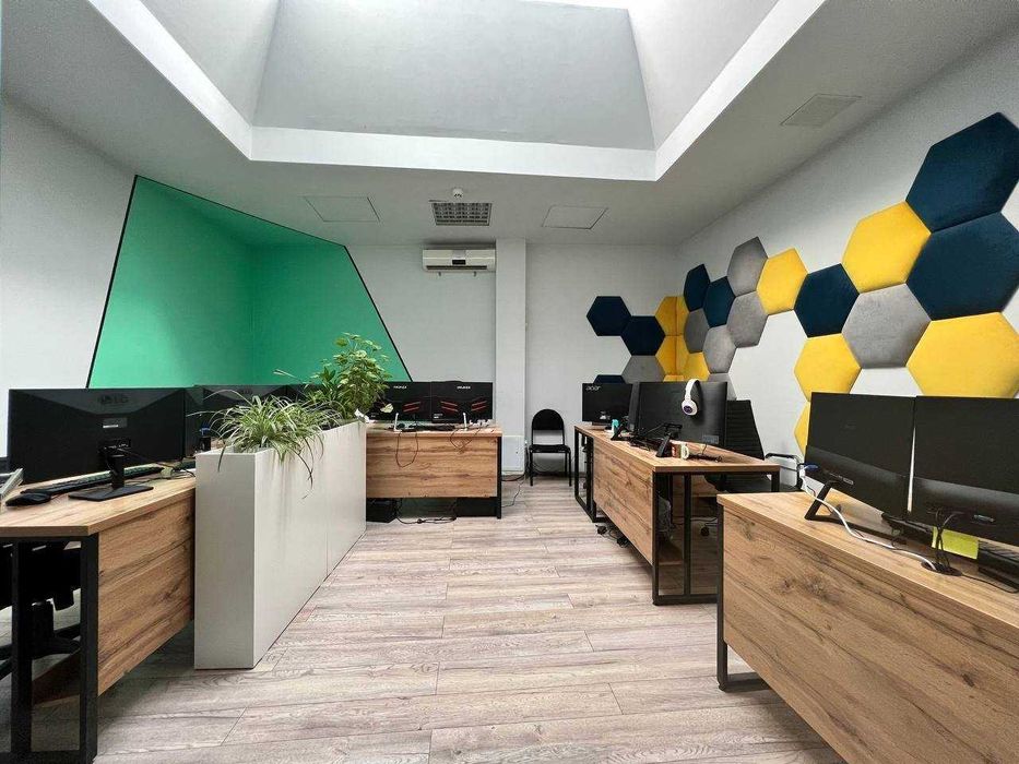 СДАЕТСЯ ГОТОВЫЙ ОФИС! 313 кв.м, ор Акай сити, Мирзо-Улугбек. ССС