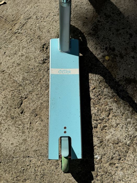 Trotineta (scoot) Aztek Architect