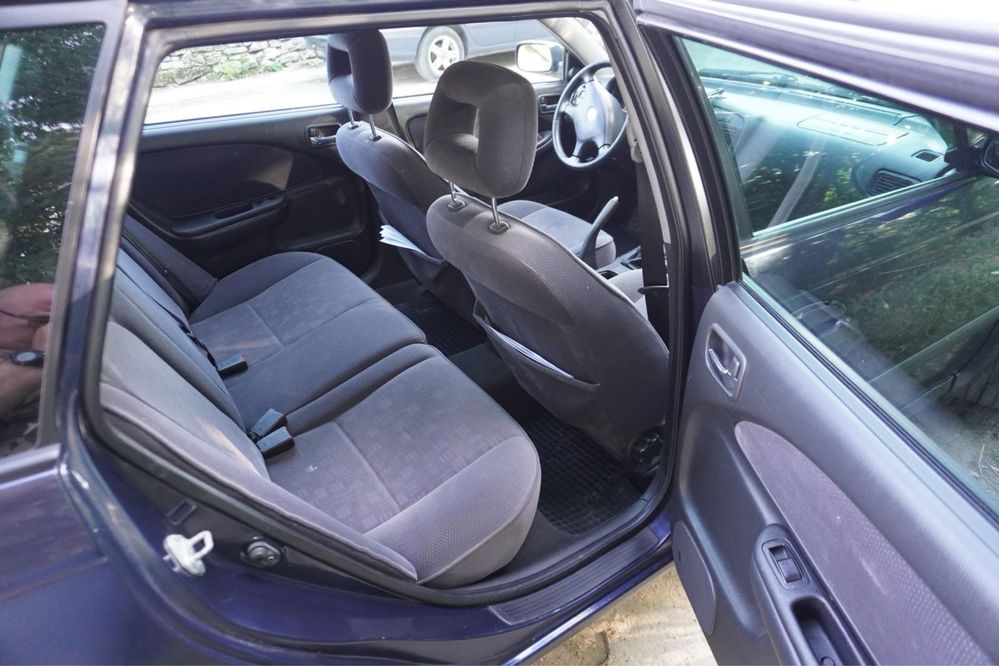 Toyota avensis t22 D4D