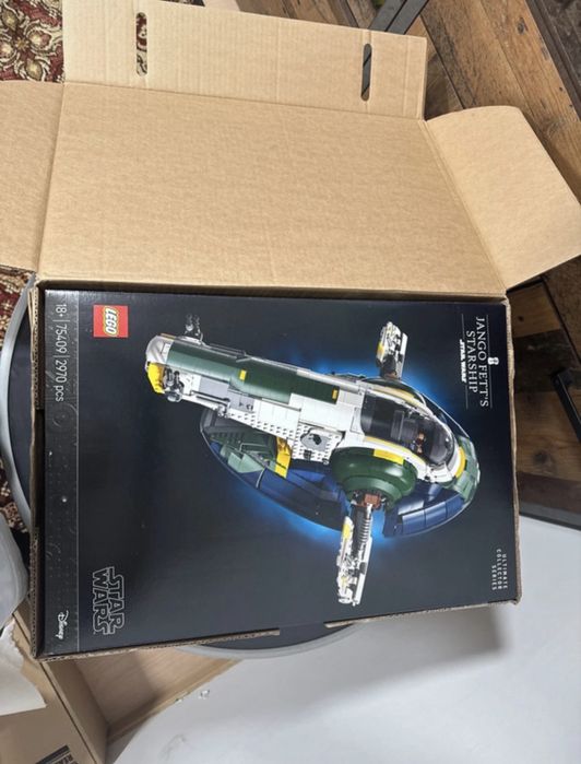 Lego Star Wars Jango Fett's Starship 75409