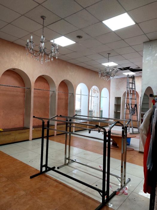 Люстра б/у, 2 штуки