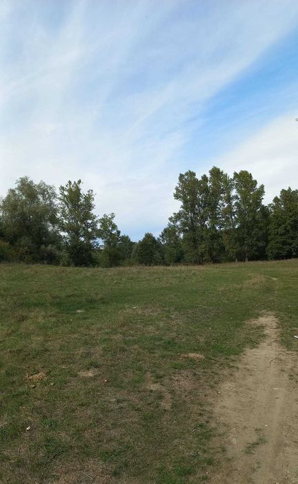 Vând teren langa apa  3 euro mp MEHADIA la 8 km de BĂILE HERCULANE