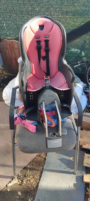 Vând scaun de copii pentru bicicleta