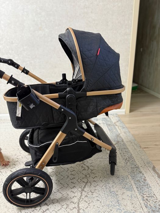 Коляска детская г Алматы, срочно срочно продам , дочке 9 месяцев