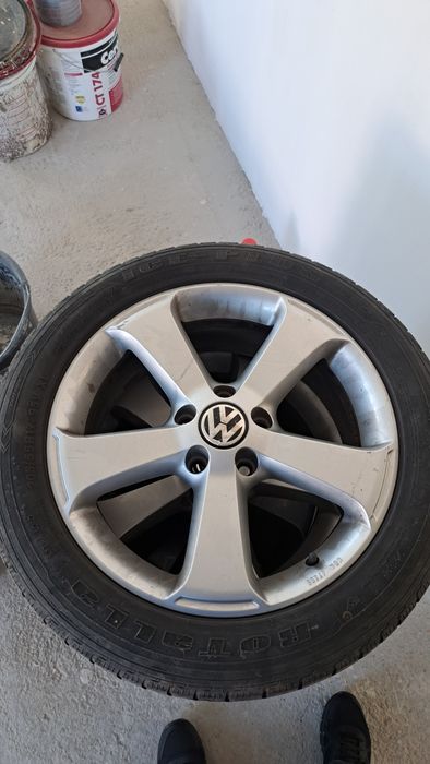 Vand 4 Jante VW r17 cu tot cu anvelope